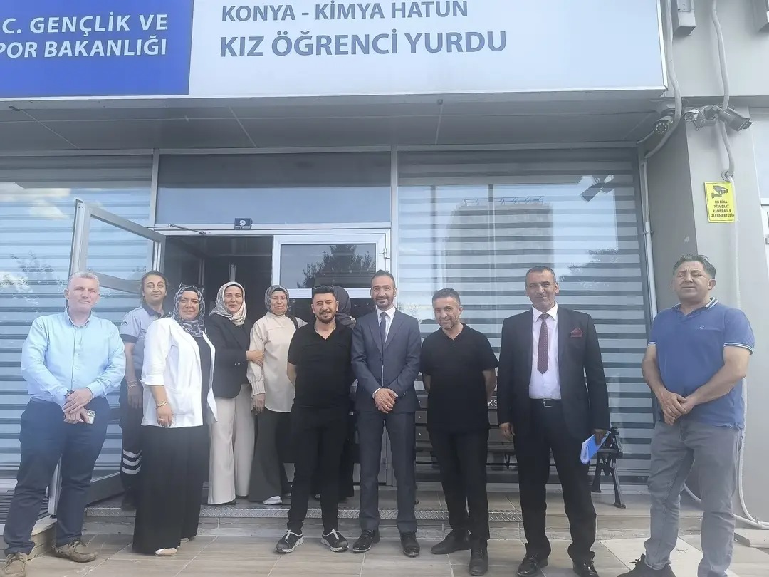 Tek-İş Sendikası'ndan Konya Gen&ccedil;lik ve Spor il m&uuml;d&uuml;rl&uuml;ğ&uuml; Kimya Hatun Yurt m&uuml;d&uuml;rl&uuml;ğ&uuml;ne Ziyaret 